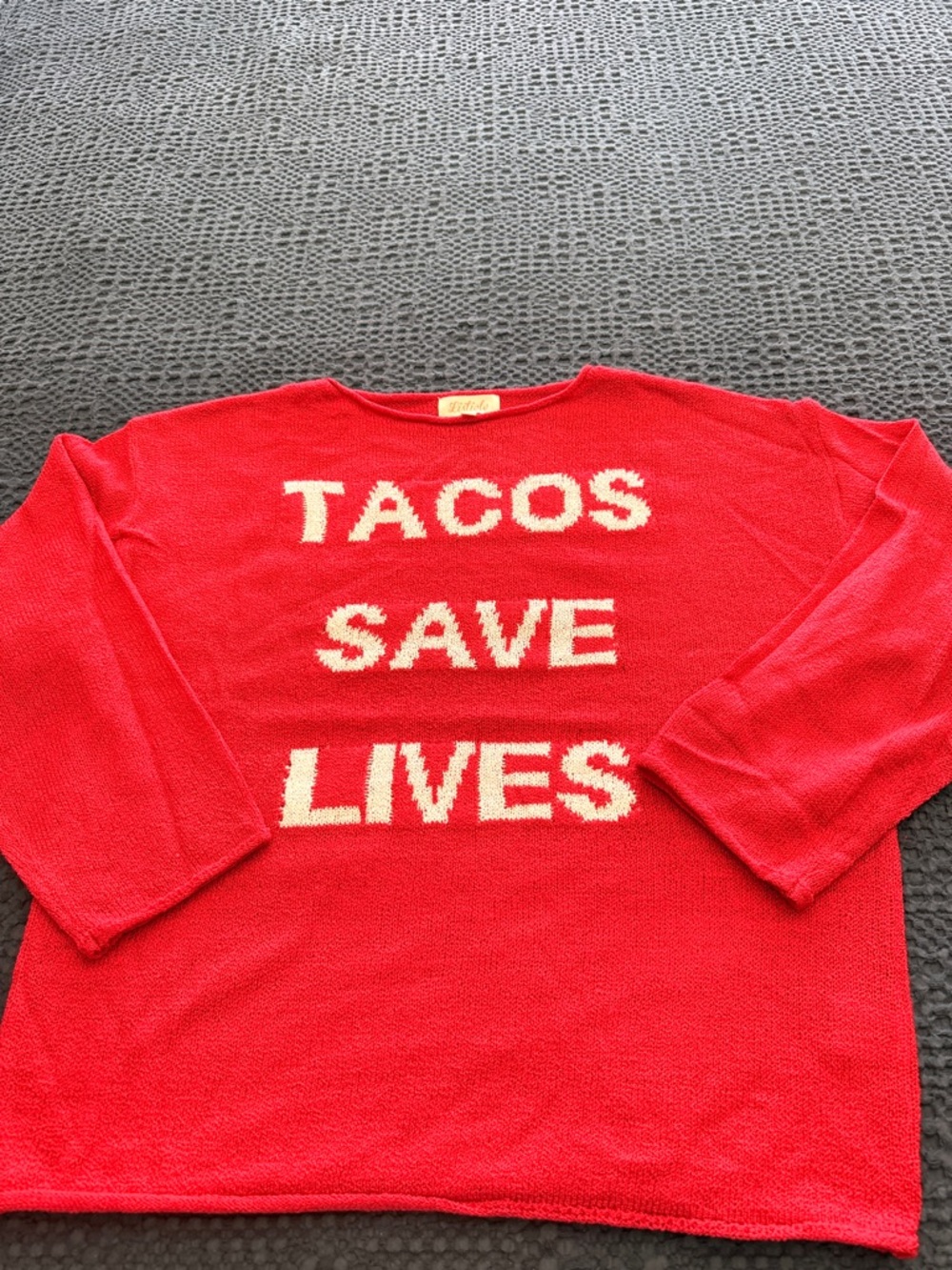 Red 'TACOS SAVE LIVES' Graphic Pullover Sweater Sz Small Fiesta